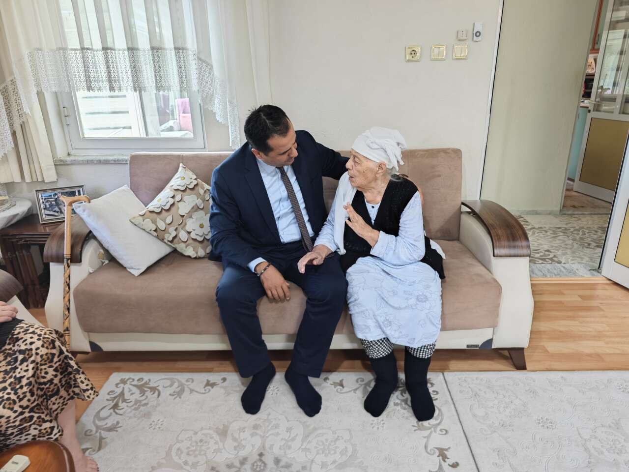 Menteşe’de Yaşlılara Anlamlı Ziyaret: “İyi ki Varsınız” 4